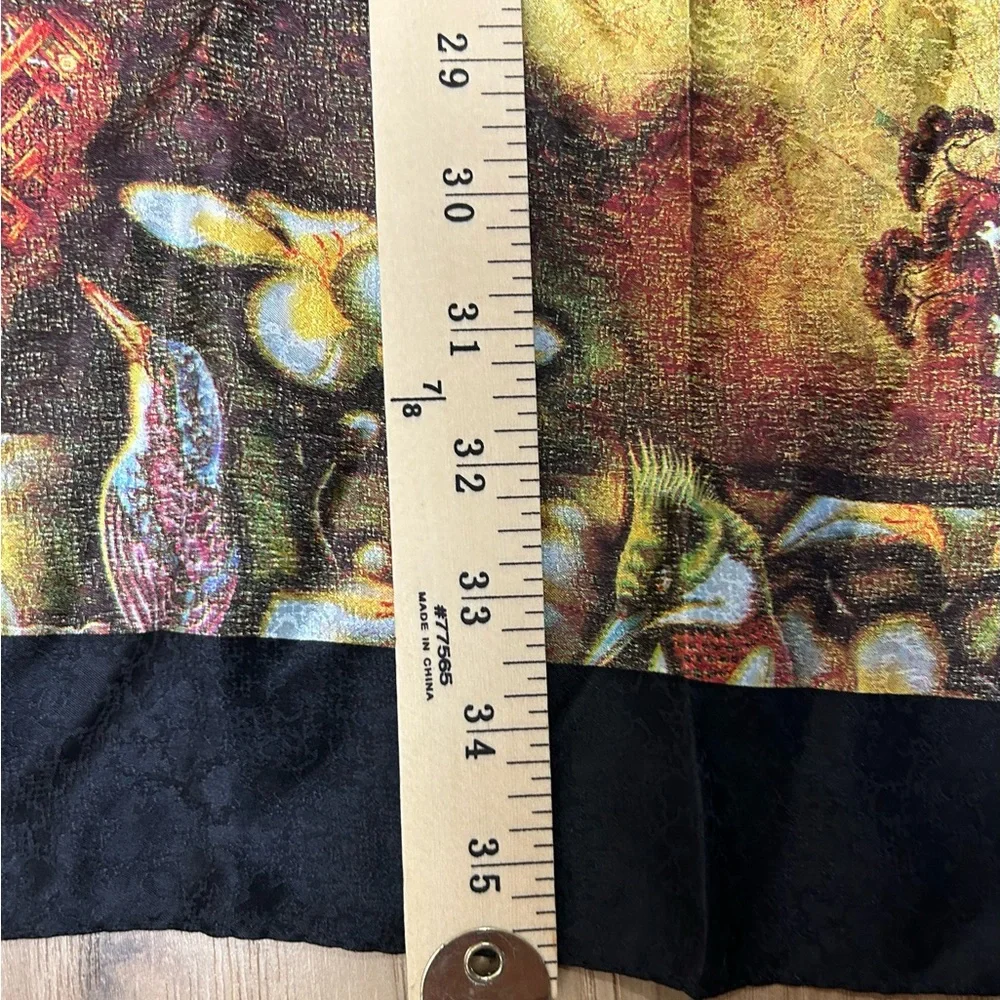 Vintage Kowloon Shangri-La HONG KONG 100% SILK‎ Scarf Asian Architecture Birds